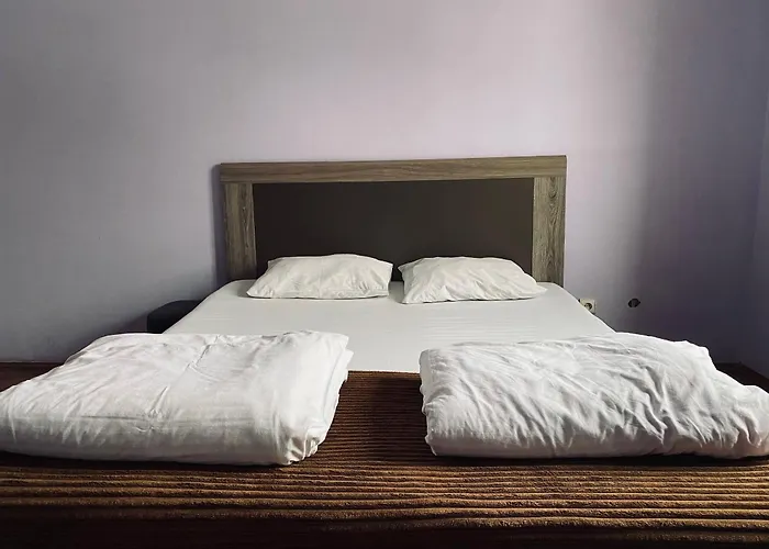 New York Hostel Львів
